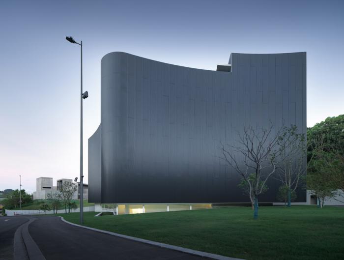 BIM建筑|华茂艺术教育博物馆 / 阿尔瓦罗·西扎 + 卡洛斯·卡斯塔涅拉 BIM建筑|华茂艺术教育博物馆 / 阿尔瓦罗·西扎 + 卡洛斯·卡斯塔涅拉