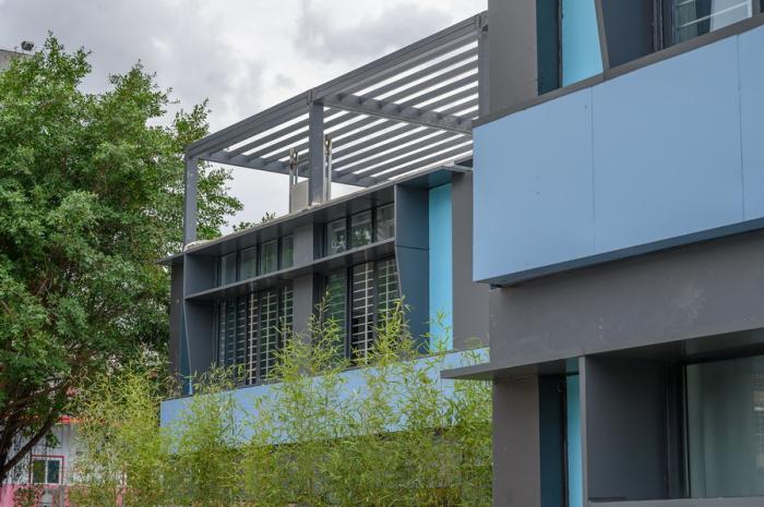 BIM建筑|深圳罗湖翠园中学东晓校区腾挪学校 / 深圳大学 何川建筑工作室 BIM建筑|深圳罗湖翠园中学东晓校区腾挪学校 / 深圳大学 何川建筑工作室