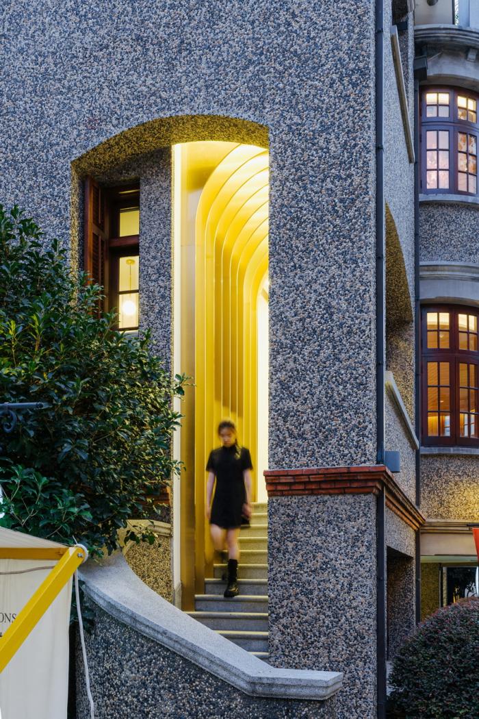 BIM建筑|双子座俞挺的两个新作:一座妖的乐园、一个文学爱好者的客厅 BIM建筑|双子座俞挺的两个新作:一座妖的乐园、一个文学爱好者的客厅