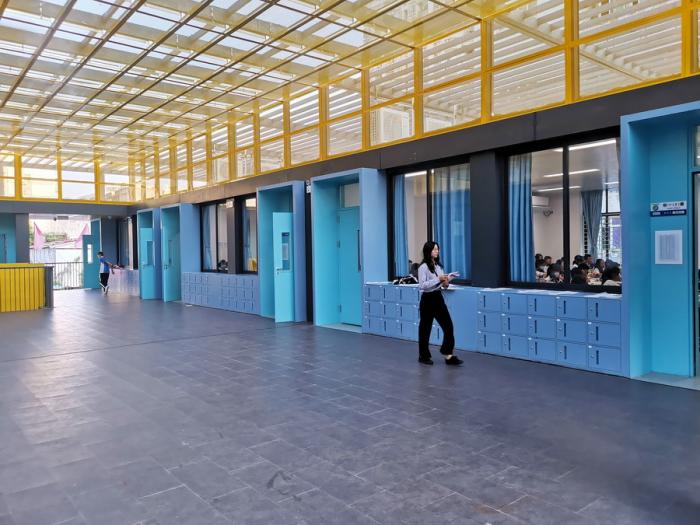 BIM建筑|深圳罗湖翠园中学东晓校区腾挪学校 / 深圳大学 何川建筑工作室 BIM建筑|深圳罗湖翠园中学东晓校区腾挪学校 / 深圳大学 何川建筑工作室