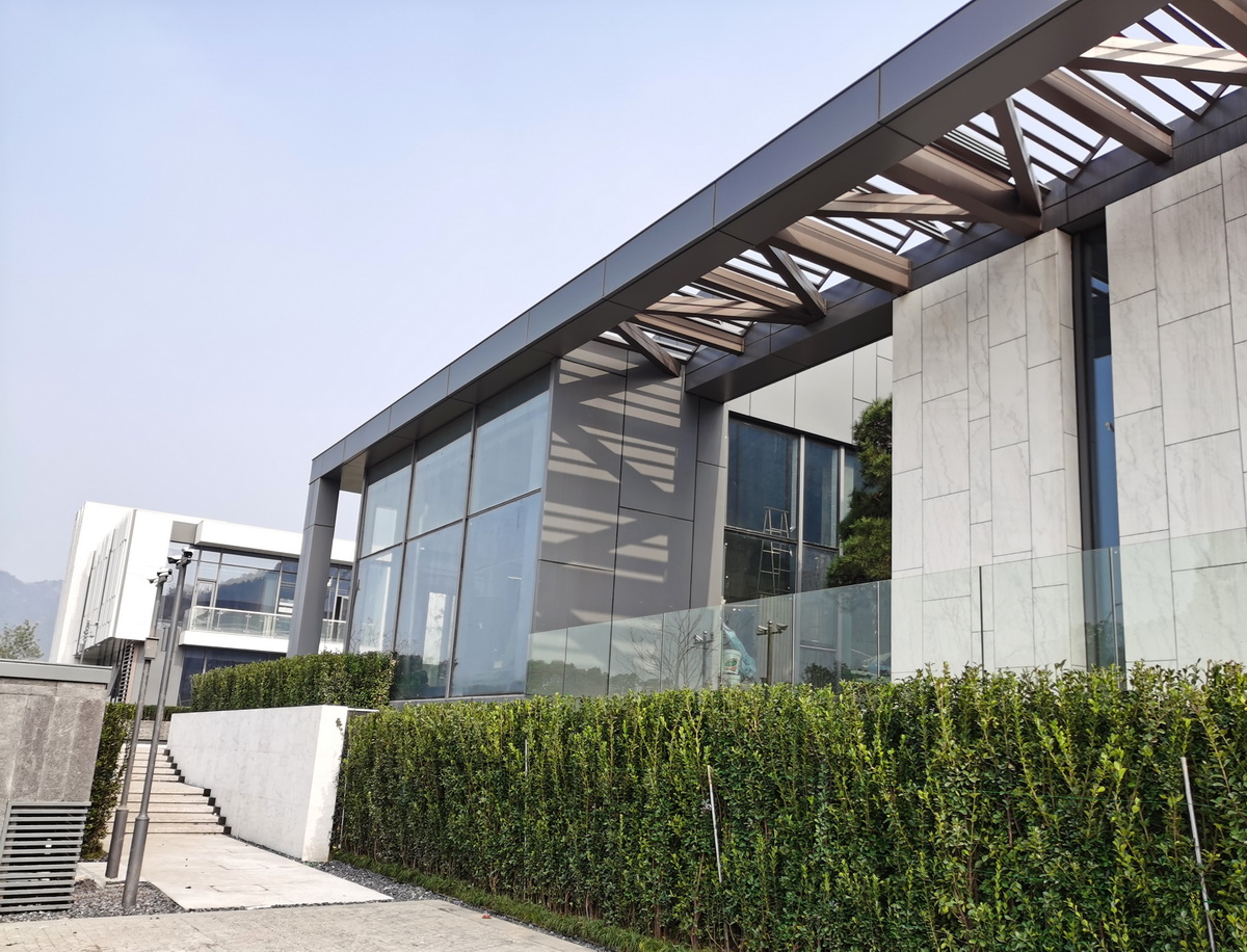 BIM建筑|钱湖02-3C地块项目 / 洪伟工作室 BIM建筑|钱湖02-3C地块项目 / 洪伟工作室