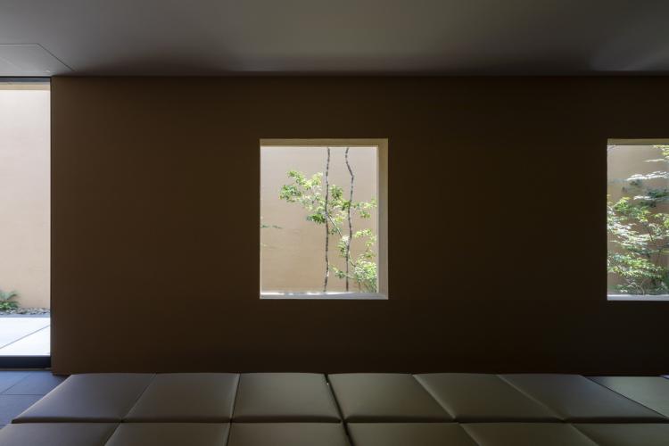 BIM建筑|东京天空洞穴住宅:静谧的自然居所 / IKAWAYA Architects BIM建筑|东京天空洞穴住宅:静谧的自然居所 / IKAWAYA Architects