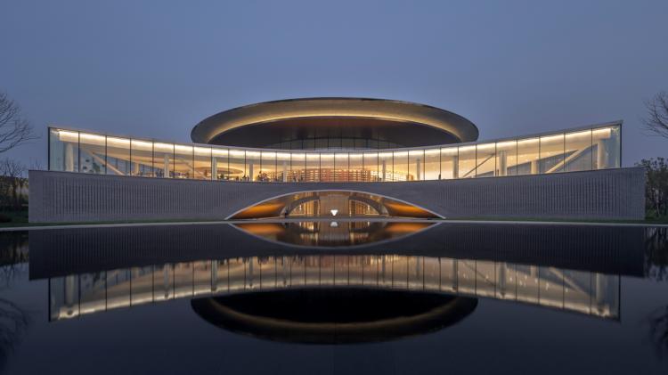 BIM建筑|建业·蓝海郑风酒店综合体 / 上海日清建筑设计 BIM建筑|建业·蓝海郑风酒店综合体 / 上海日清建筑设计