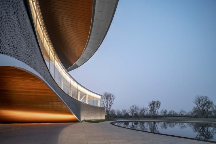 BIM建筑|建业·蓝海郑风酒店综合体 / 上海日清建筑设计 BIM建筑|建业·蓝海郑风酒店综合体 / 上海日清建筑设计