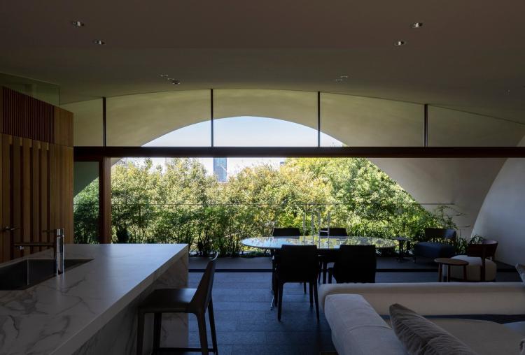 BIM建筑|东京天空洞穴住宅:静谧的自然居所 / IKAWAYA Architects BIM建筑|东京天空洞穴住宅:静谧的自然居所 / IKAWAYA Architects