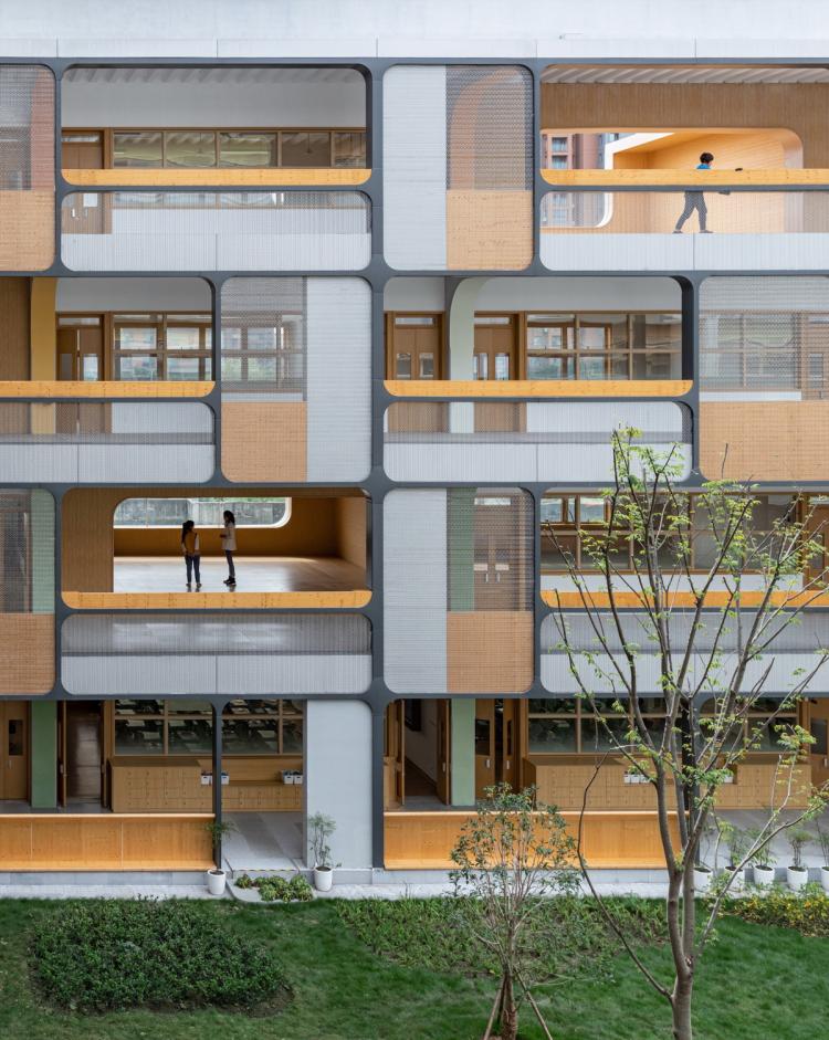 BIM建筑|秩序的启迪——上海市高安路第一小学华展校区 / 山水秀建筑事务所 BIM建筑|秩序的启迪——上海市高安路第一小学华展校区 / 山水秀建筑事务所