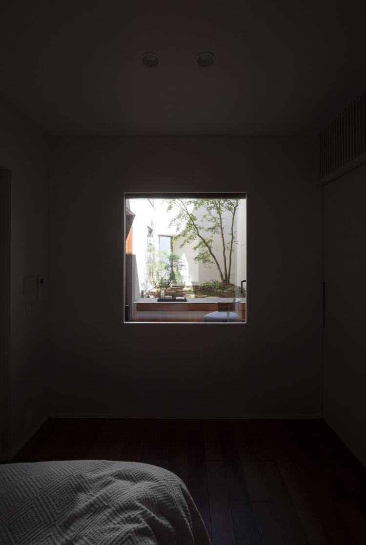 BIM建筑|东京天空洞穴住宅:静谧的自然居所 / IKAWAYA Architects BIM建筑|东京天空洞穴住宅:静谧的自然居所 / IKAWAYA Architects