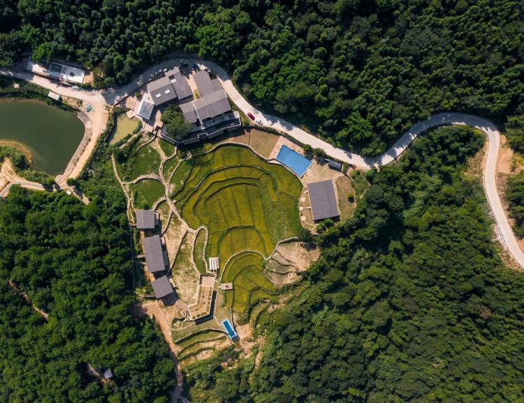 BIM建筑|可居可游,在半山稻田之间:重庆垫江巴谷宿集建筑设计 / 三文建筑 BIM建筑|可居可游,在半山稻田之间:重庆垫江巴谷宿集建筑设计 / 三文建筑
