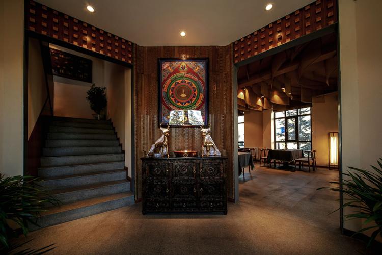 BIM建筑|喀拉卡尔藏族美食文化中心,香格里拉 / 平介设计 BIM建筑|喀拉卡尔藏族美食文化中心,香格里拉 / 平介设计