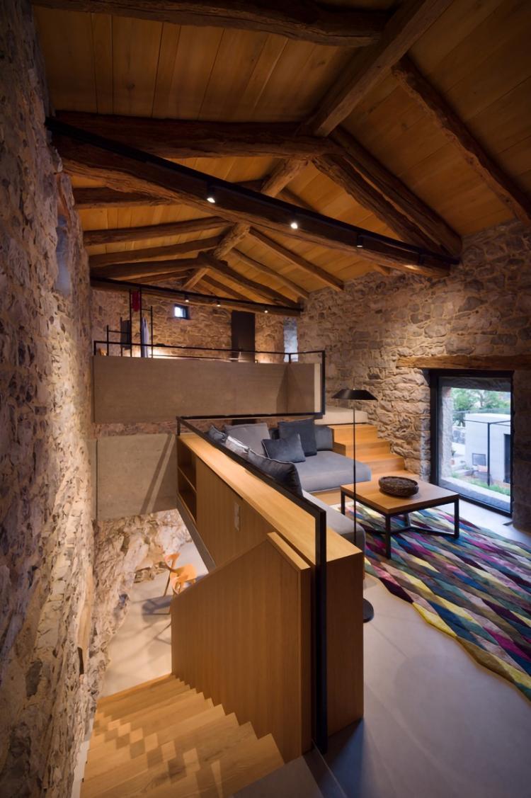 BIM建筑|岩溶住宅,废弃谷仓的新生 建筑鉴赏 第12张-BIM建筑网 BIM建筑|岩溶住宅,废弃谷仓的新生 建筑鉴赏 第12张