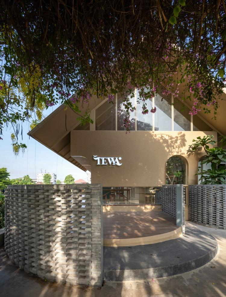 BIM建筑|阿瑜陀耶特瓦咖啡馆 / BodinChapa Architects 建筑鉴赏 第20张-BIM建筑网 BIM建筑|阿瑜陀耶特瓦咖啡馆 / BodinChapa Architects 建筑鉴赏 第20张