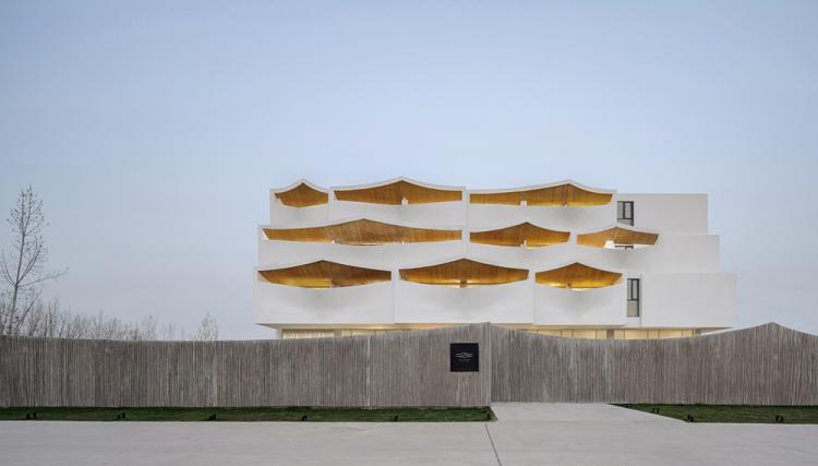 BIM建筑|天空之院酒店 / 十域建筑 建筑鉴赏 第12张-BIM建筑网 BIM建筑|天空之院酒店 / 十域建筑 建筑鉴赏 第12张