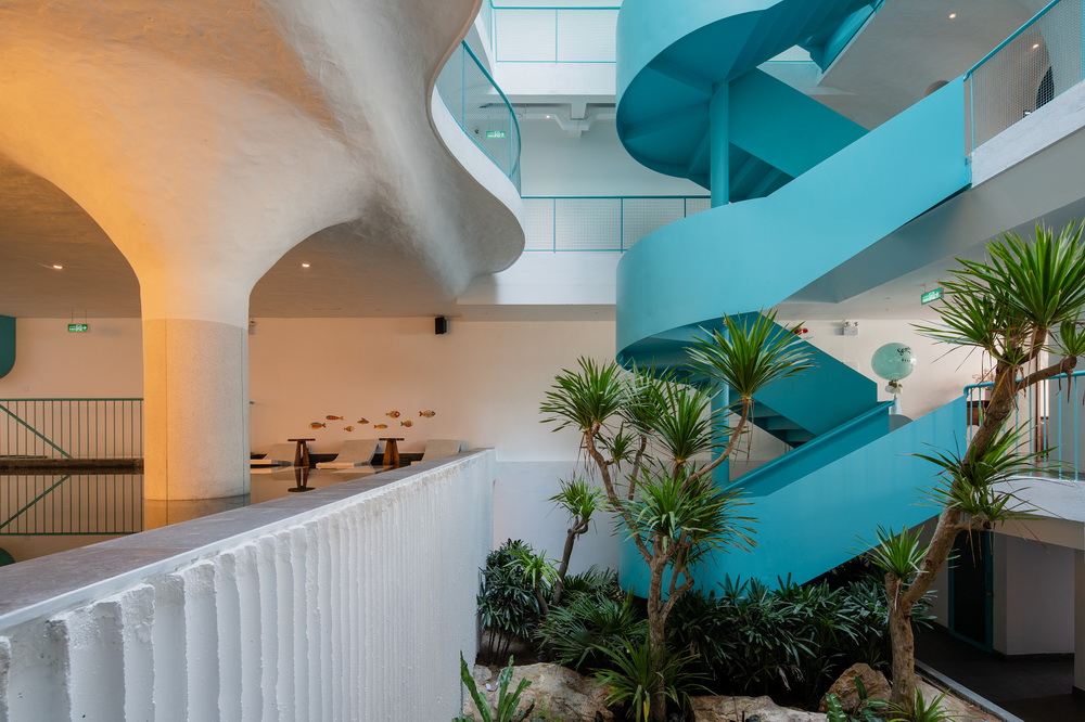 BIM建筑|如果,建筑是海浪:Le Bouton酒店/D1 Architectural Studio BIM建筑|如果,建筑是海浪:Le Bouton酒店/D1 Architectural Studio