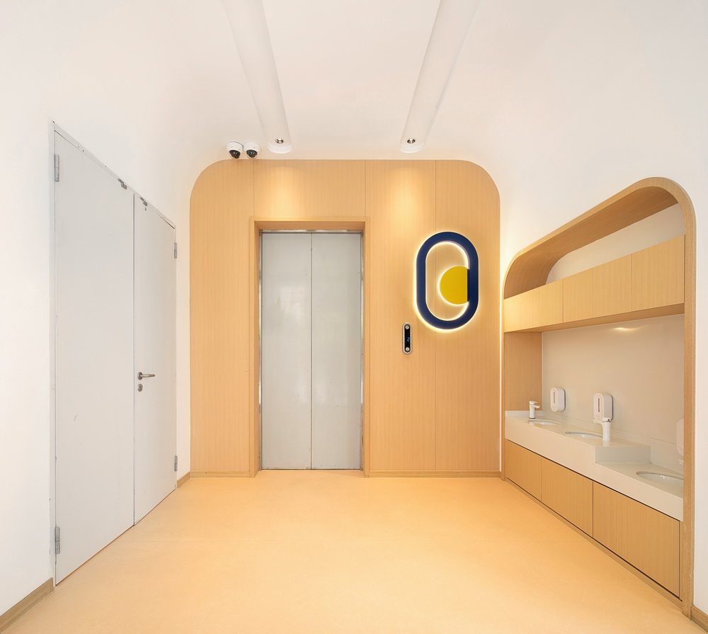 BIM建筑|极具分寸感的幼儿园空间:墨伊教育中心 / TOPOS DESIGN BIM建筑|极具分寸感的幼儿园空间:墨伊教育中心 / TOPOS DESIGN