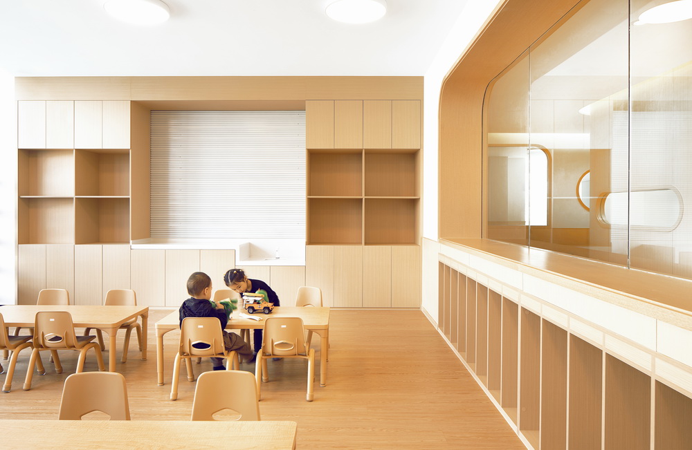 BIM建筑|极具分寸感的幼儿园空间:墨伊教育中心 / TOPOS DESIGN BIM建筑|极具分寸感的幼儿园空间:墨伊教育中心 / TOPOS DESIGN