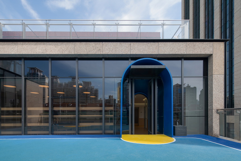 BIM建筑|极具分寸感的幼儿园空间:墨伊教育中心 / TOPOS DESIGN BIM建筑|极具分寸感的幼儿园空间:墨伊教育中心 / TOPOS DESIGN