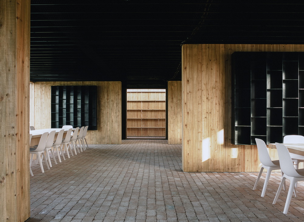 BIM建筑|树林里的图书室:自然向建筑的转译/空间里 BIM建筑|树林里的图书室:自然向建筑的转译/空间里