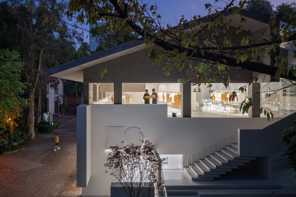 BIM建筑|白 · ZS Lab/东仓建设· 余霖 BIM建筑|白 · ZS Lab/东仓建设· 余霖