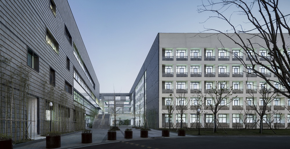 BIM建筑|重构“江南书院”:苏州高新区第四中学/中衡设计 BIM建筑|重构“江南书院”:苏州高新区第四中学/中衡设计