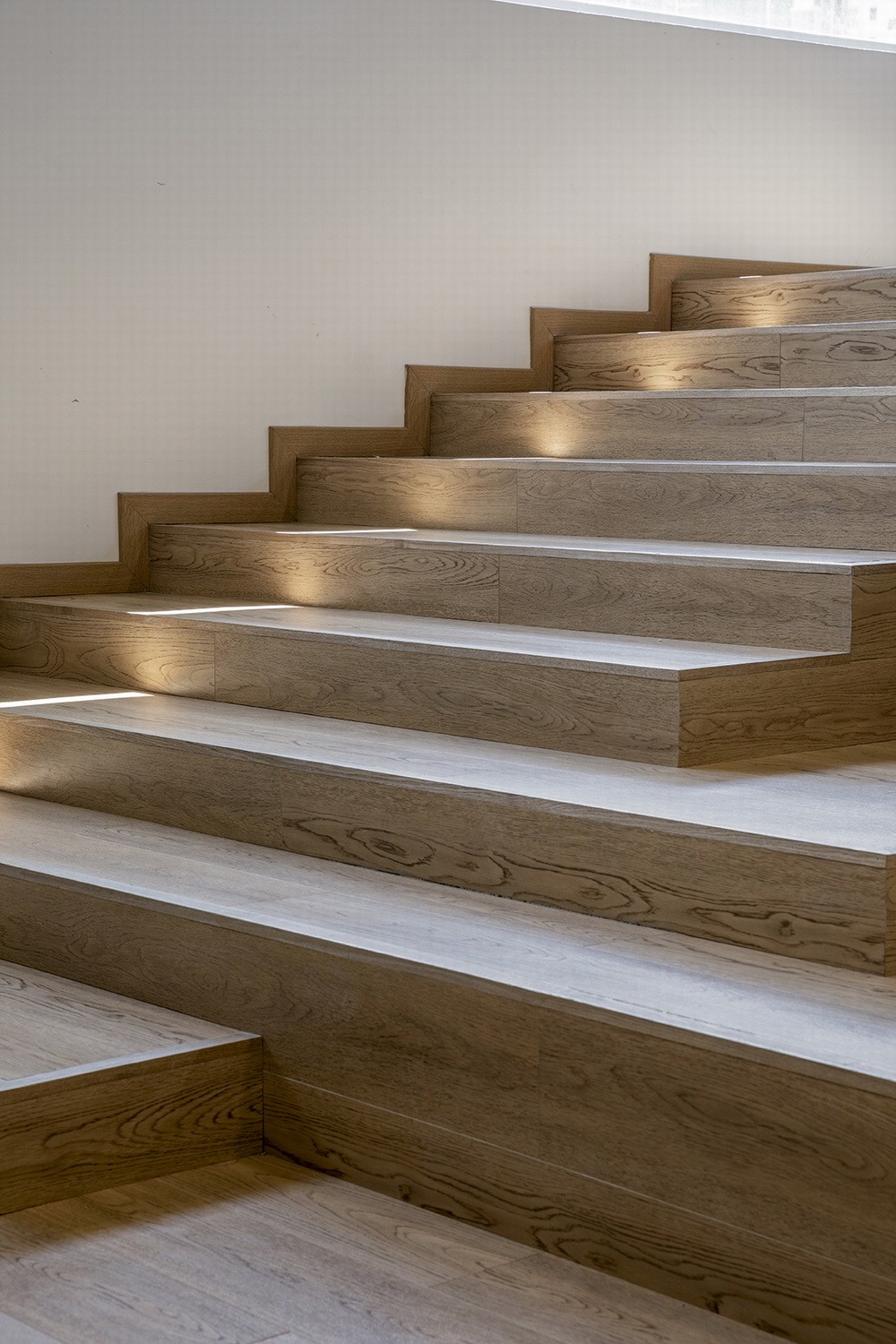 BIM建筑|中央美术学院燕郊校区图书馆改造 / 三文建筑 / 何崴工作室 BIM建筑|中央美术学院燕郊校区图书馆改造 / 三文建筑 / 何崴工作室