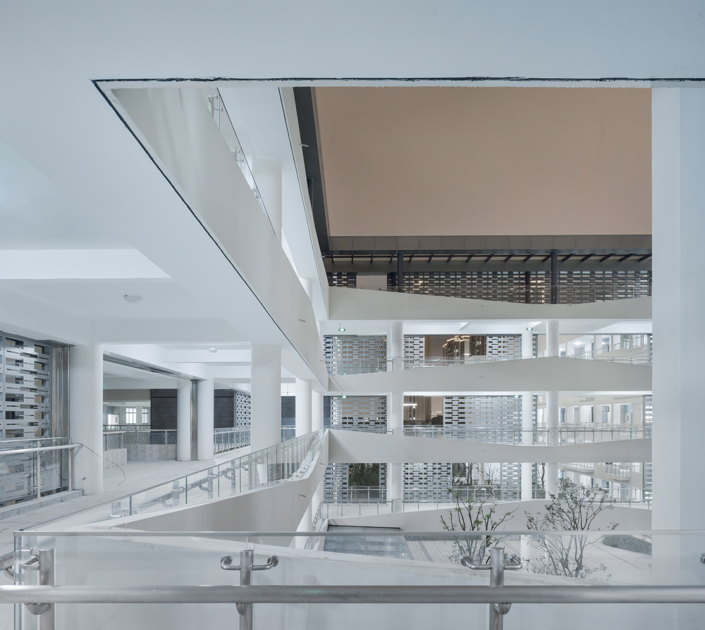 BIM建筑|重构“江南书院”:苏州高新区第四中学/中衡设计 BIM建筑|重构“江南书院”:苏州高新区第四中学/中衡设计