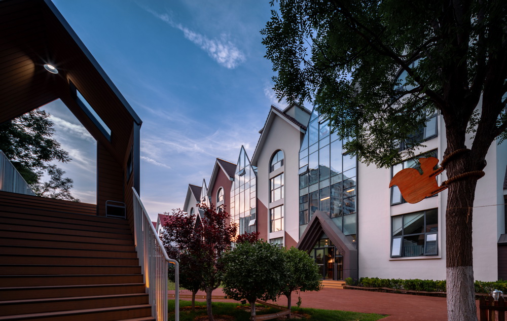 BIM建筑|天津好朋友森林幼儿园/迪卡建筑 BIM建筑|天津好朋友森林幼儿园/迪卡建筑