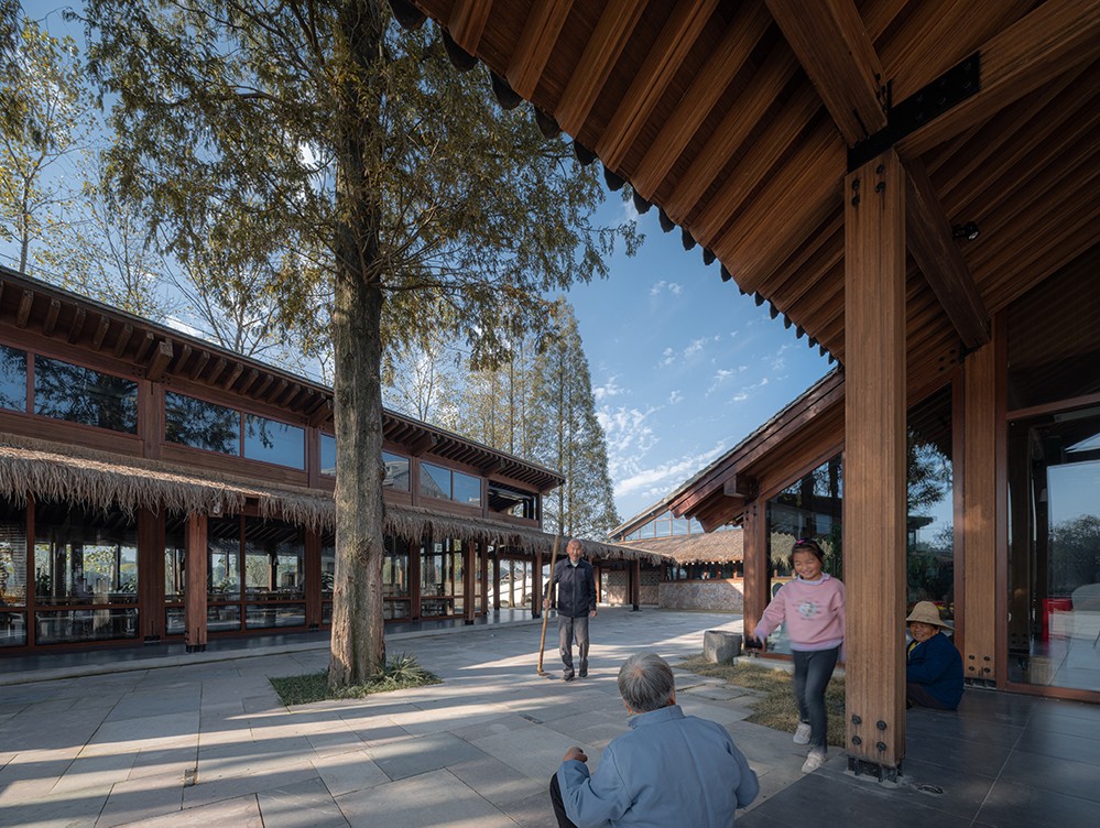 BIM建筑|李巷村村口公共空间再生/东大院 建筑技术与艺术(ATA)工作室 BIM建筑|李巷村村口公共空间再生/东大院 建筑技术与艺术(ATA)工作室