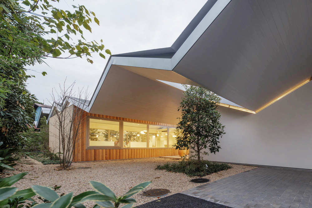 BIM建筑|林中牙医诊所 / Takashige Yamashita Office BIM建筑|林中牙医诊所 / Takashige Yamashita Office