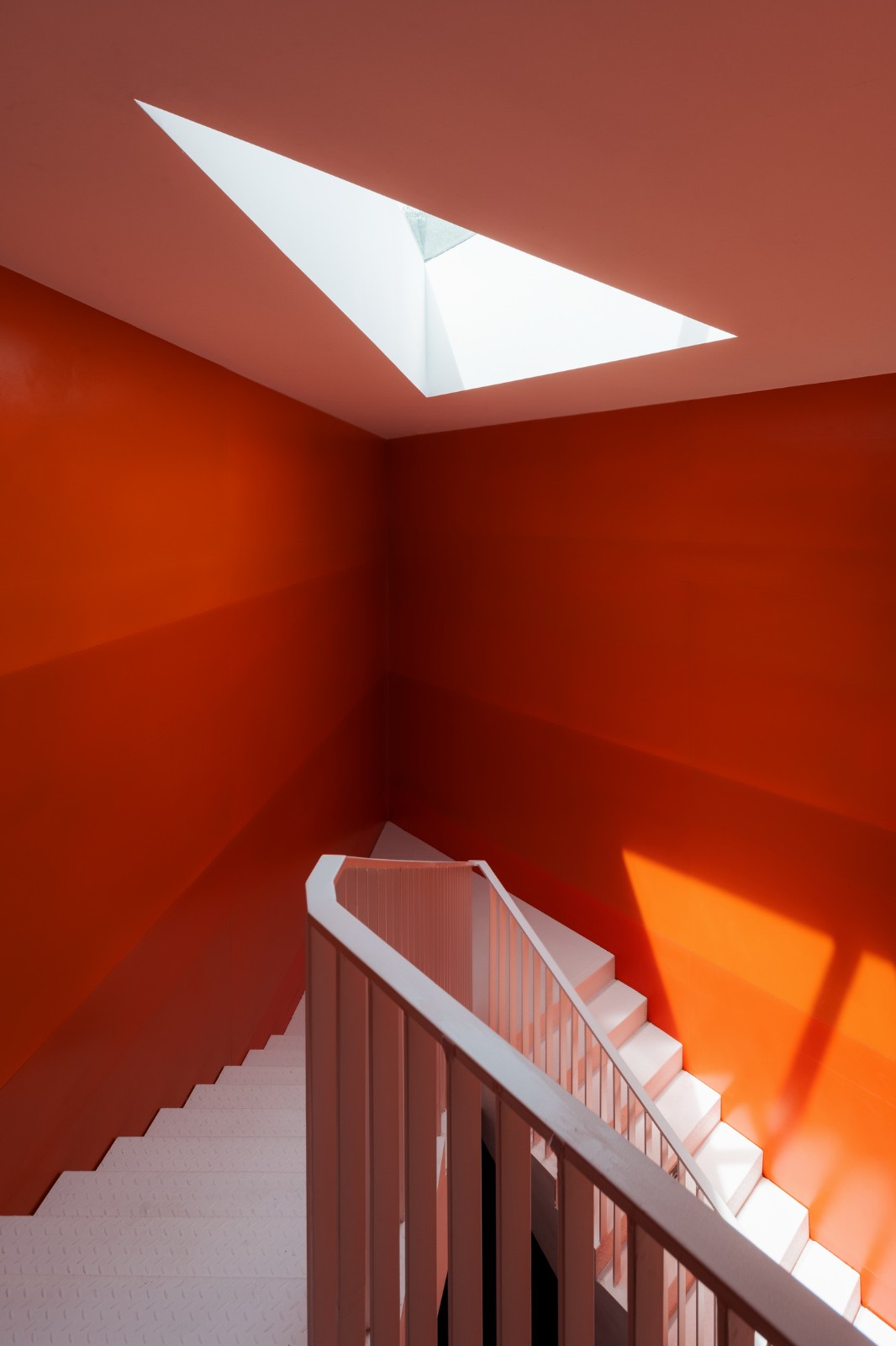 BIM建筑|天涯书局,全中国最南(难)的书店里的冰与火之歌/Wutopia Lab BIM建筑|天涯书局,全中国最南(难)的书店里的冰与火之歌/Wutopia Lab