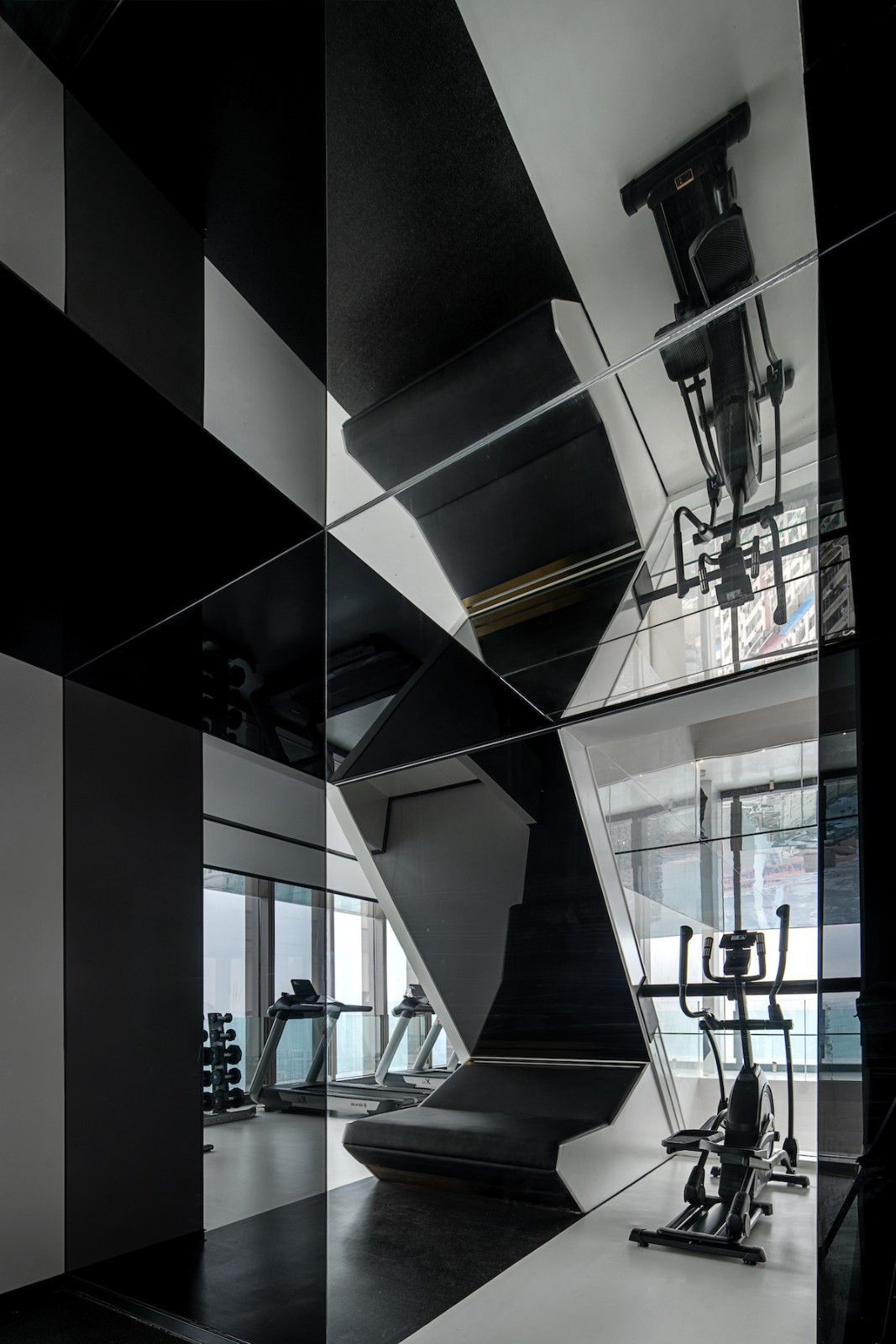 BIM建筑|ISEYA 浮云高空酒店【朝天门旗舰店】/布道空间设计 BIM建筑|ISEYA 浮云高空酒店【朝天门旗舰店】/布道空间设计