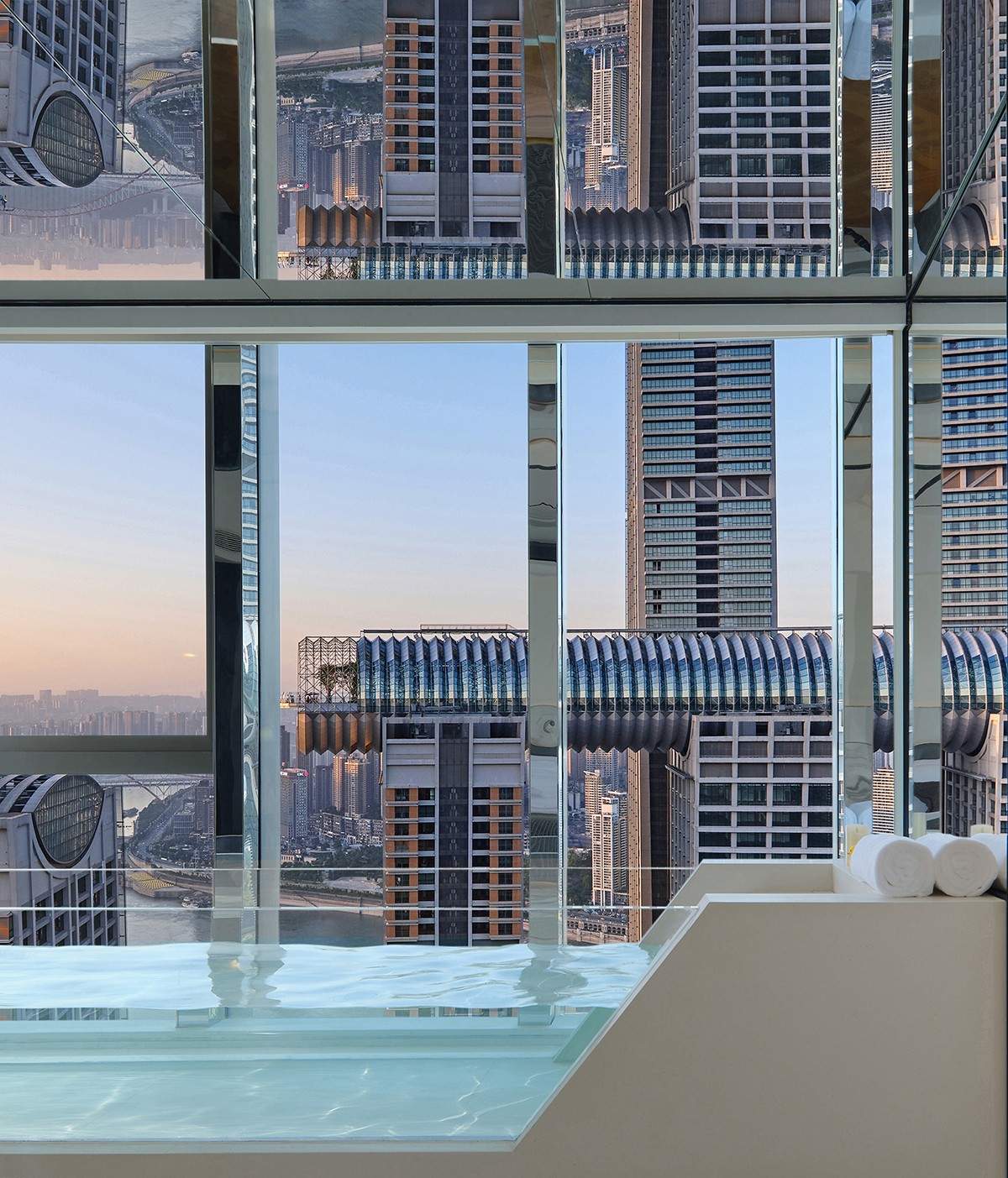 BIM建筑|ISEYA 浮云高空酒店【朝天门旗舰店】/布道空间设计 BIM建筑|ISEYA 浮云高空酒店【朝天门旗舰店】/布道空间设计