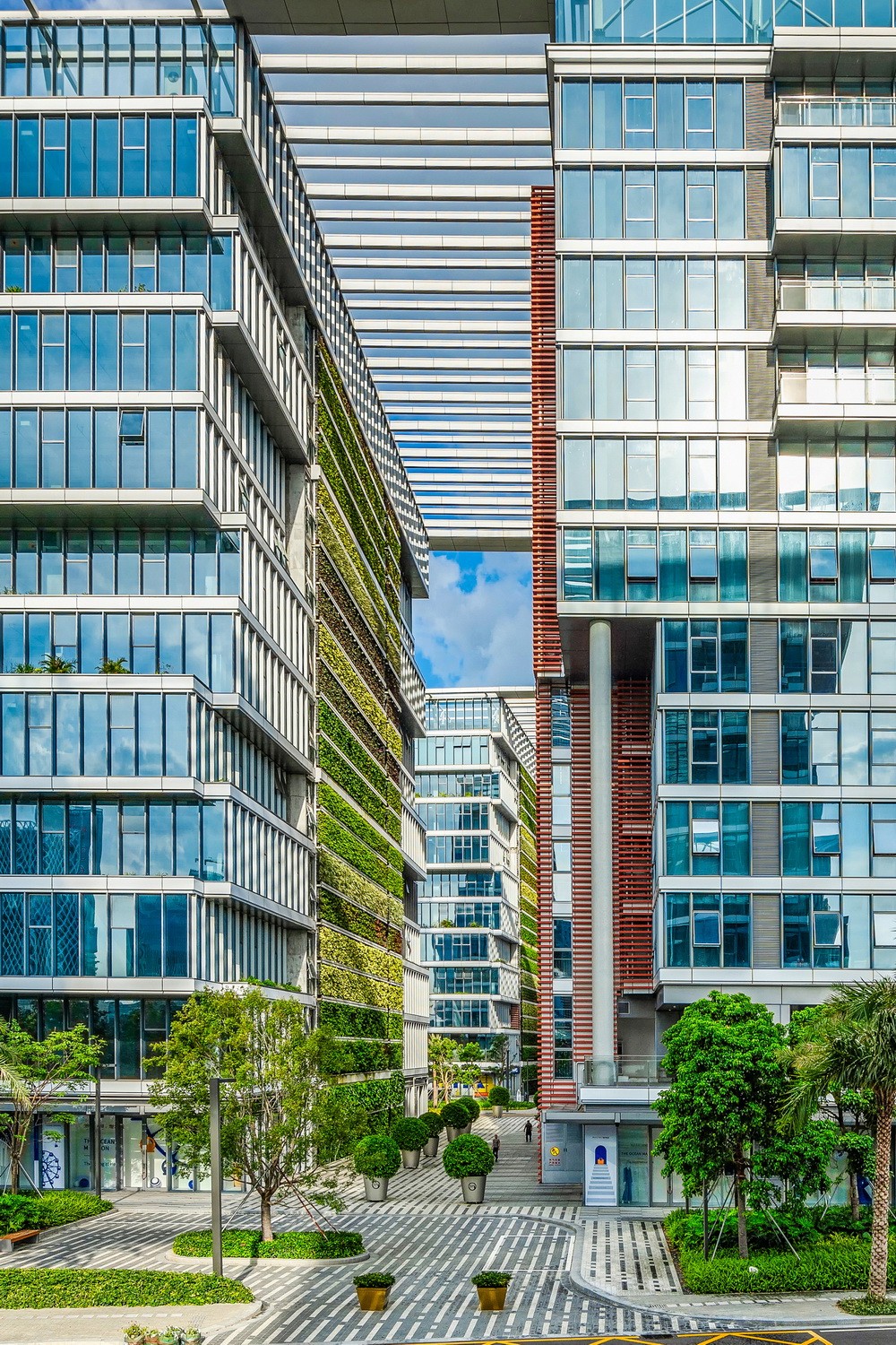 BIM建筑|点亮都市“明珠”:深圳宝安欢乐港湾东岸集群建筑设计 / Laguarda.Low Architects BIM建筑|点亮都市“明珠”:深圳宝安欢乐港湾东岸集群建筑设计 / Laguarda.Low Architects