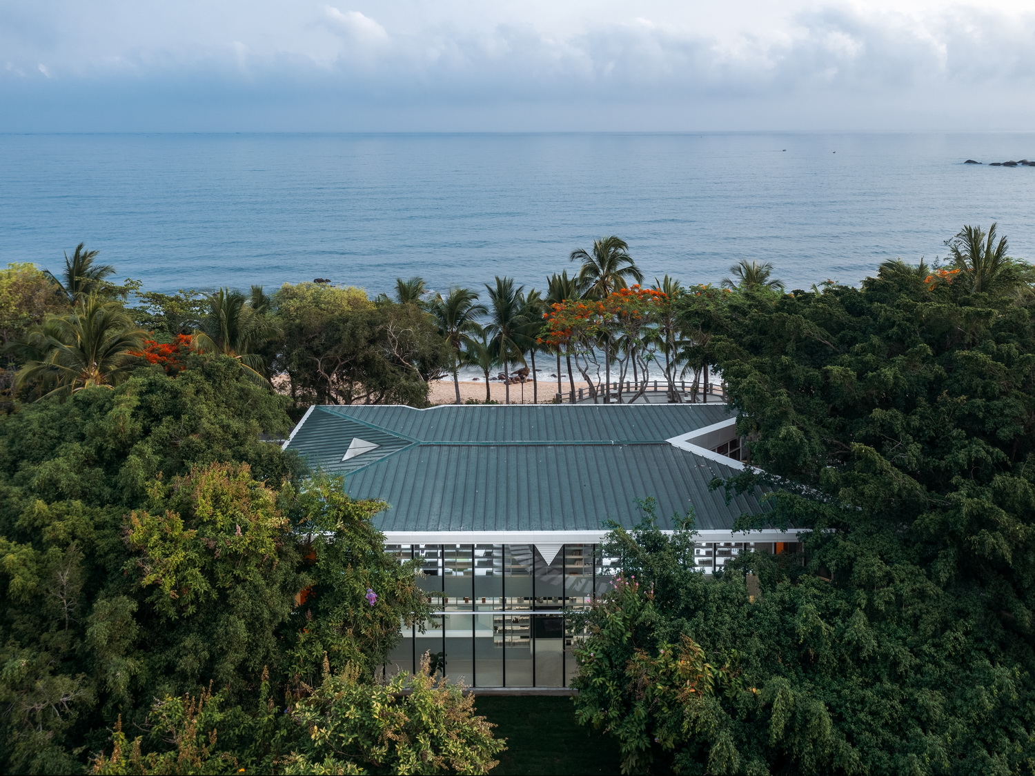 BIM建筑|天涯书局,全中国最南(难)的书店里的冰与火之歌/Wutopia Lab BIM建筑|天涯书局,全中国最南(难)的书店里的冰与火之歌/Wutopia Lab