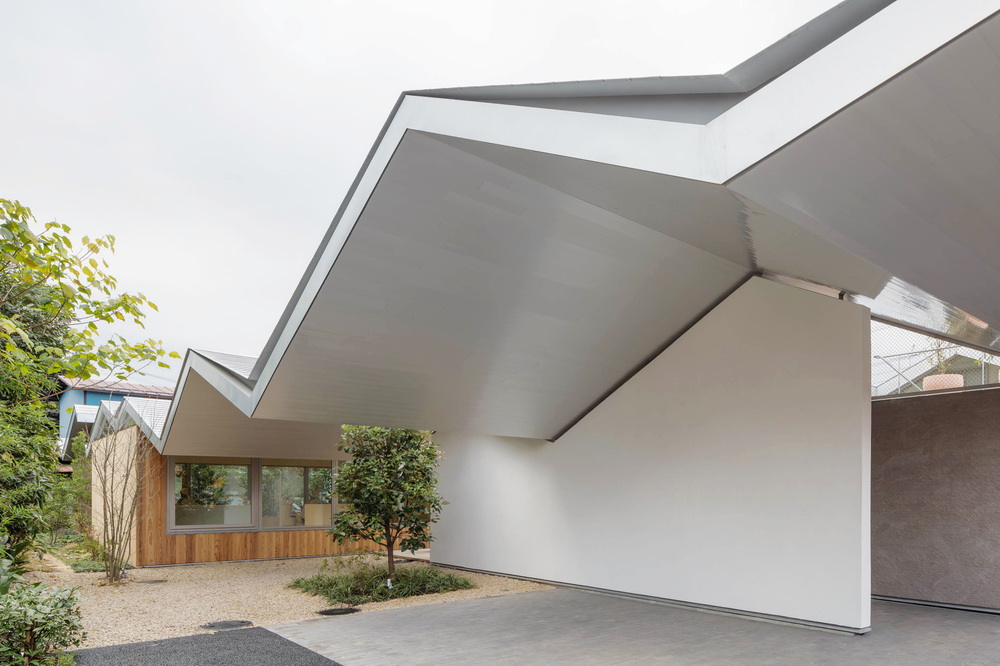 BIM建筑|林中牙医诊所 / Takashige Yamashita Office BIM建筑|林中牙医诊所 / Takashige Yamashita Office