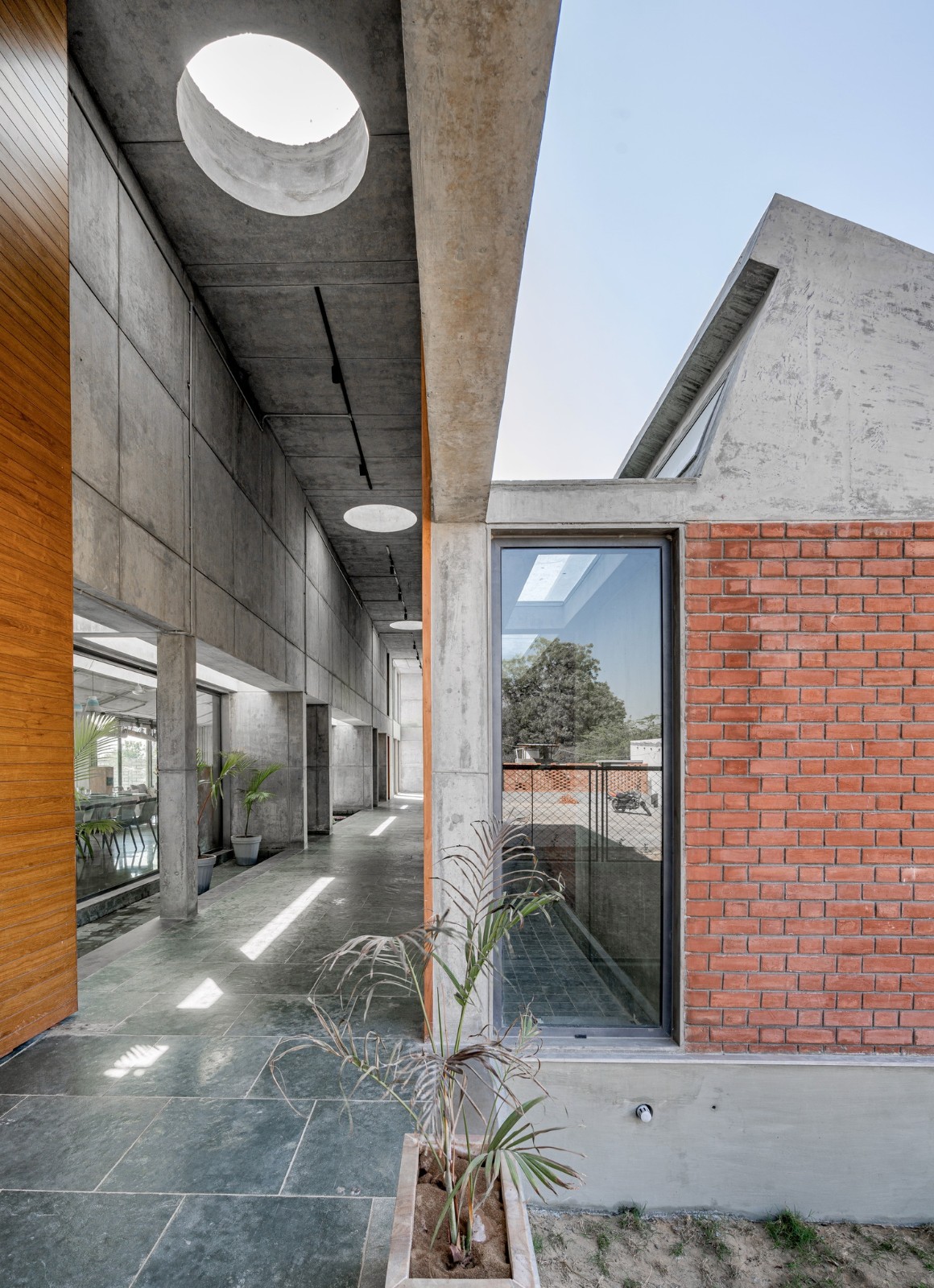 BIM建筑| 双湾之家 / MISA ARCHITECTS BIM建筑| 双湾之家 / MISA ARCHITECTS