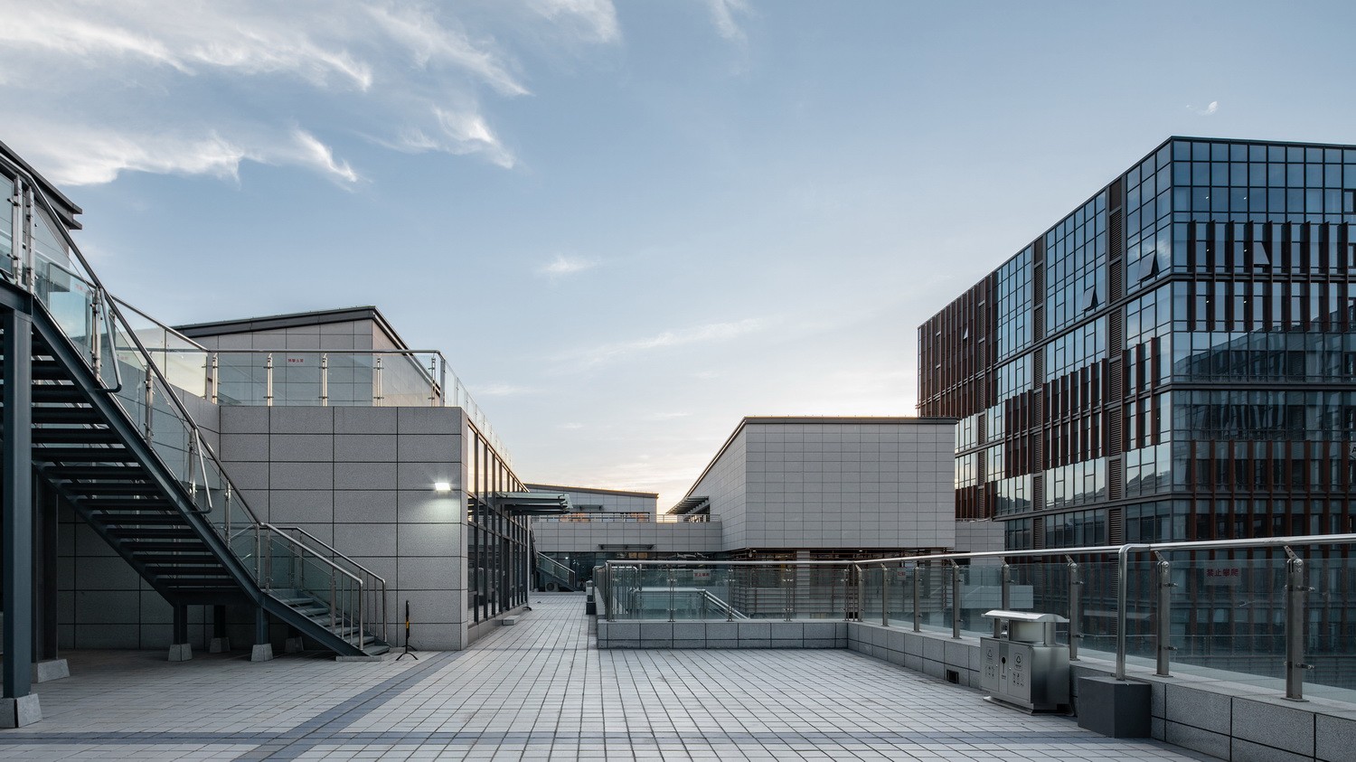 BIM建筑|创新谷里的生活容器/北京龙源科建建筑设计有限公司 BIM建筑|创新谷里的生活容器/北京龙源科建建筑设计有限公司