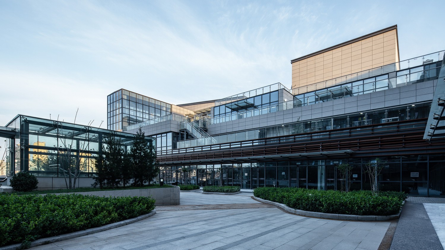 BIM建筑|创新谷里的生活容器/北京龙源科建建筑设计有限公司 BIM建筑|创新谷里的生活容器/北京龙源科建建筑设计有限公司