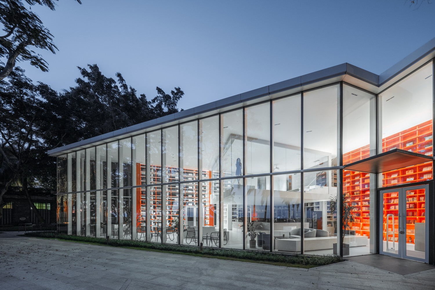 BIM建筑|天涯书局,全中国最南(难)的书店里的冰与火之歌/Wutopia Lab BIM建筑|天涯书局,全中国最南(难)的书店里的冰与火之歌/Wutopia Lab