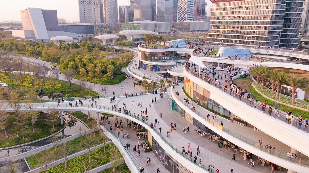 BIM建筑|点亮都市“明珠”:深圳宝安欢乐港湾东岸集群建筑设计 / Laguarda.Low Architects BIM建筑|点亮都市“明珠”:深圳宝安欢乐港湾东岸集群建筑设计 / Laguarda.Low Architects