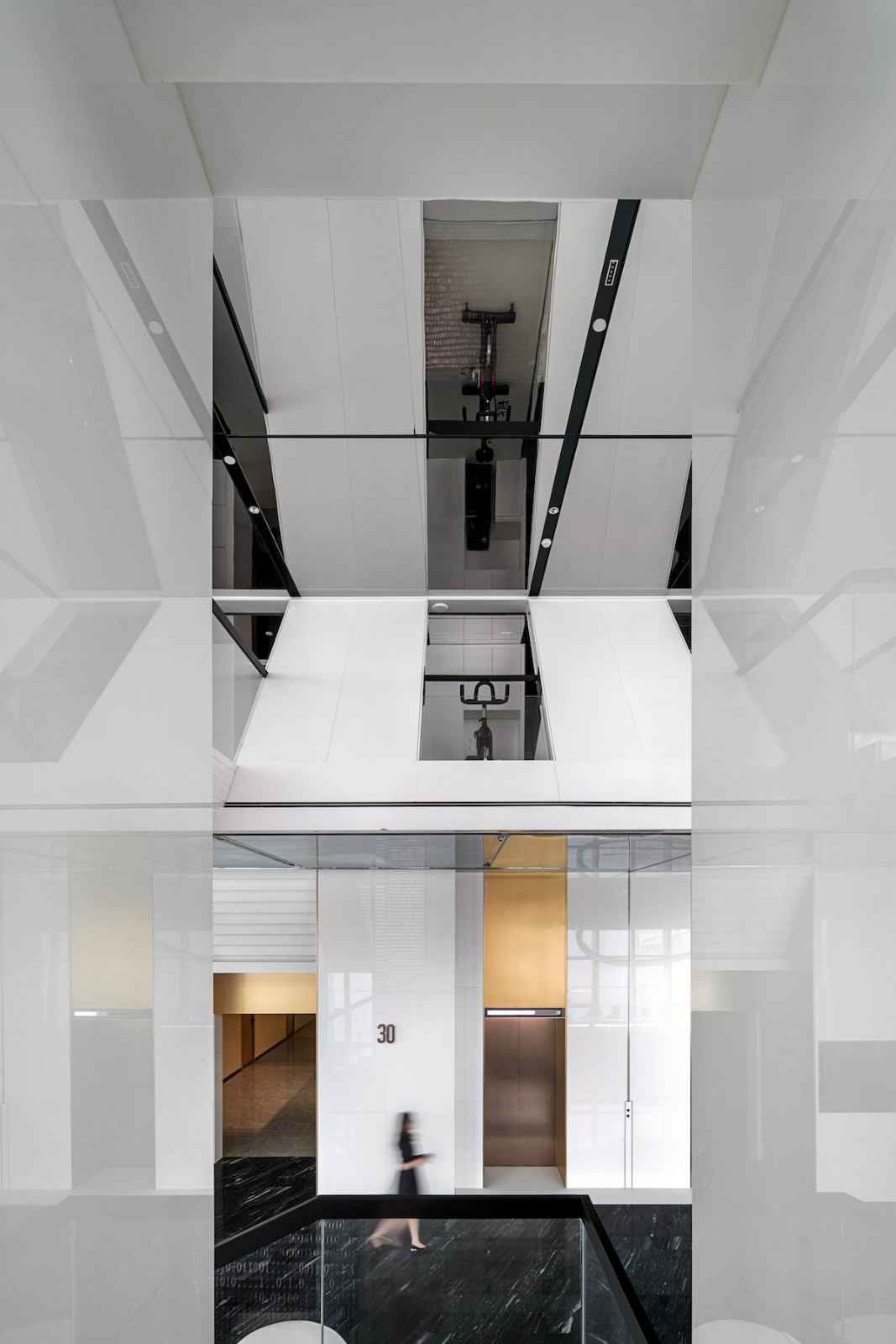 BIM建筑|ISEYA 浮云高空酒店【朝天门旗舰店】/布道空间设计 BIM建筑|ISEYA 浮云高空酒店【朝天门旗舰店】/布道空间设计