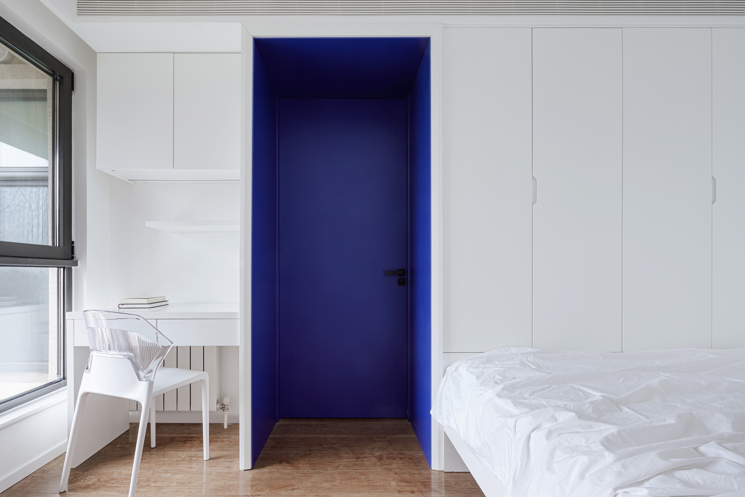 BIM建筑|「 蓝境 」克莱因蓝下的流线型音乐之家/戏构建筑设计工作室 BIM建筑|「 蓝境 」克莱因蓝下的流线型音乐之家/戏构建筑设计工作室