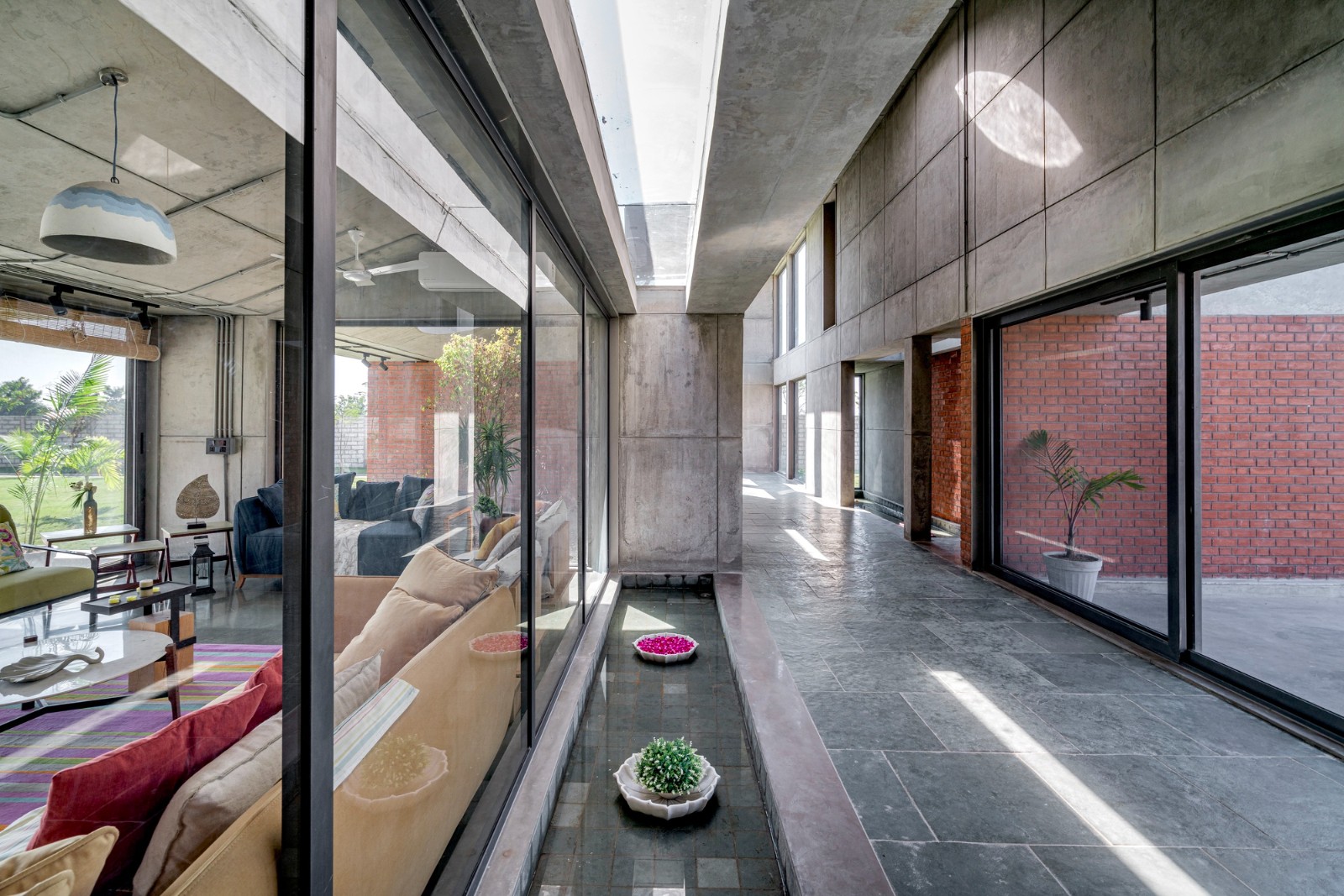 BIM建筑| 双湾之家 / MISA ARCHITECTS BIM建筑| 双湾之家 / MISA ARCHITECTS