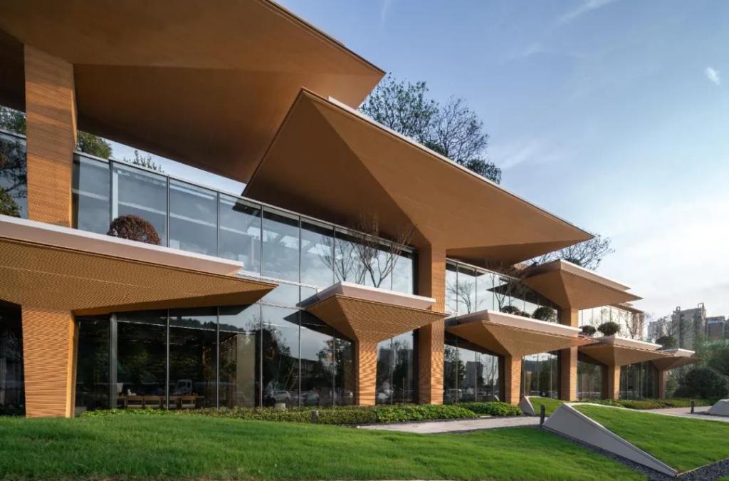 BIM建筑|日常风景下自然生长的空间:“伞之丘”生活方式集合店 / line+建筑事务所+gad BIM建筑|日常风景下自然生长的空间:“伞之丘”生活方式集合店 / line+建筑事务所+gad