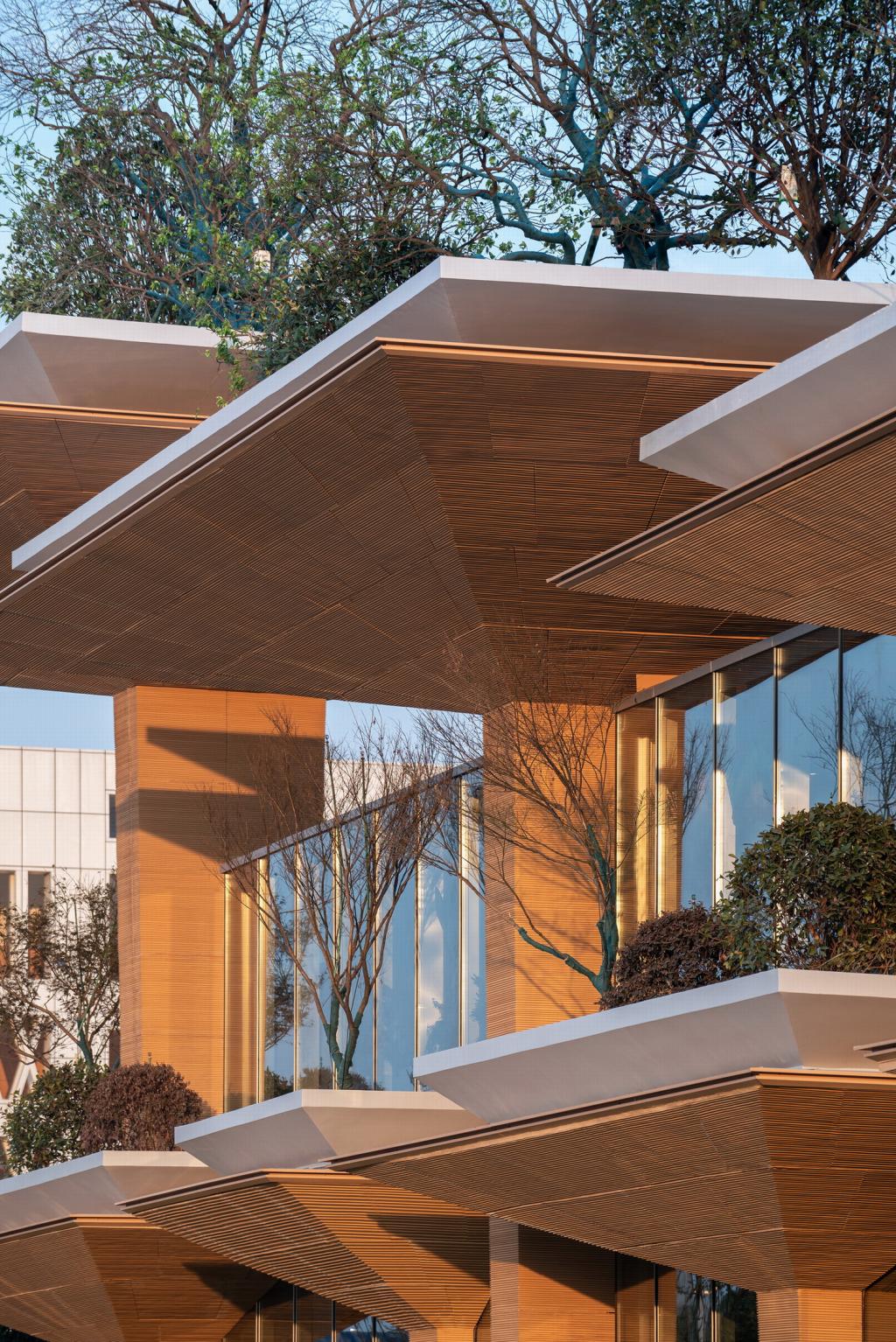 BIM建筑|日常风景下自然生长的空间:“伞之丘”生活方式集合店 / line+建筑事务所+gad BIM建筑|日常风景下自然生长的空间:“伞之丘”生活方式集合店 / line+建筑事务所+gad