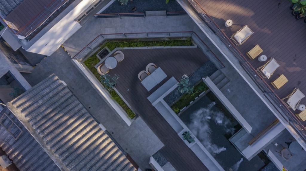 BIM建筑|右蔦乡村庭院餐厅,延庆 / 阿穆隆设计工作室 BIM建筑|右蔦乡村庭院餐厅,延庆 / 阿穆隆设计工作室