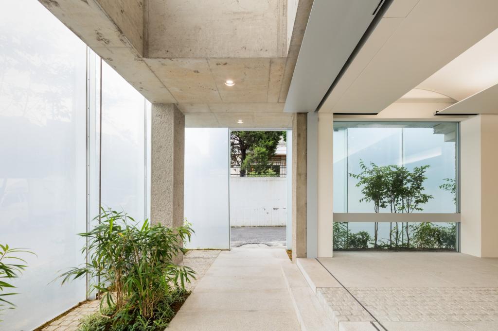 BIM建筑|thisisneverthat 时装工作室 / FHHH FRIENDS BIM建筑|thisisneverthat 时装工作室 / FHHH FRIENDS