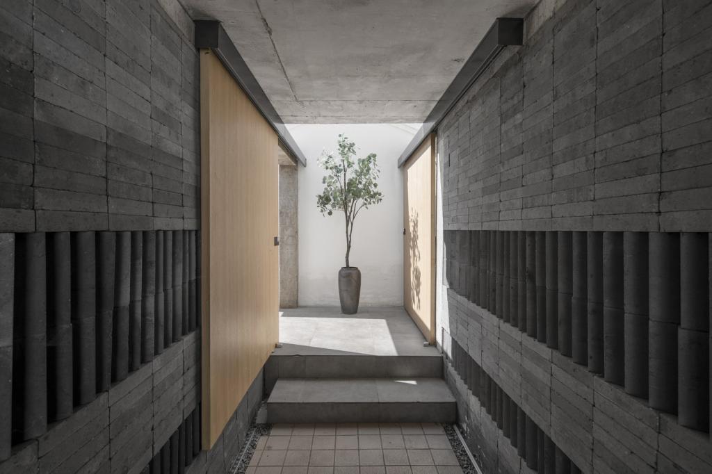 BIM建筑|右蔦乡村庭院餐厅,延庆 / 阿穆隆设计工作室 BIM建筑|右蔦乡村庭院餐厅,延庆 / 阿穆隆设计工作室