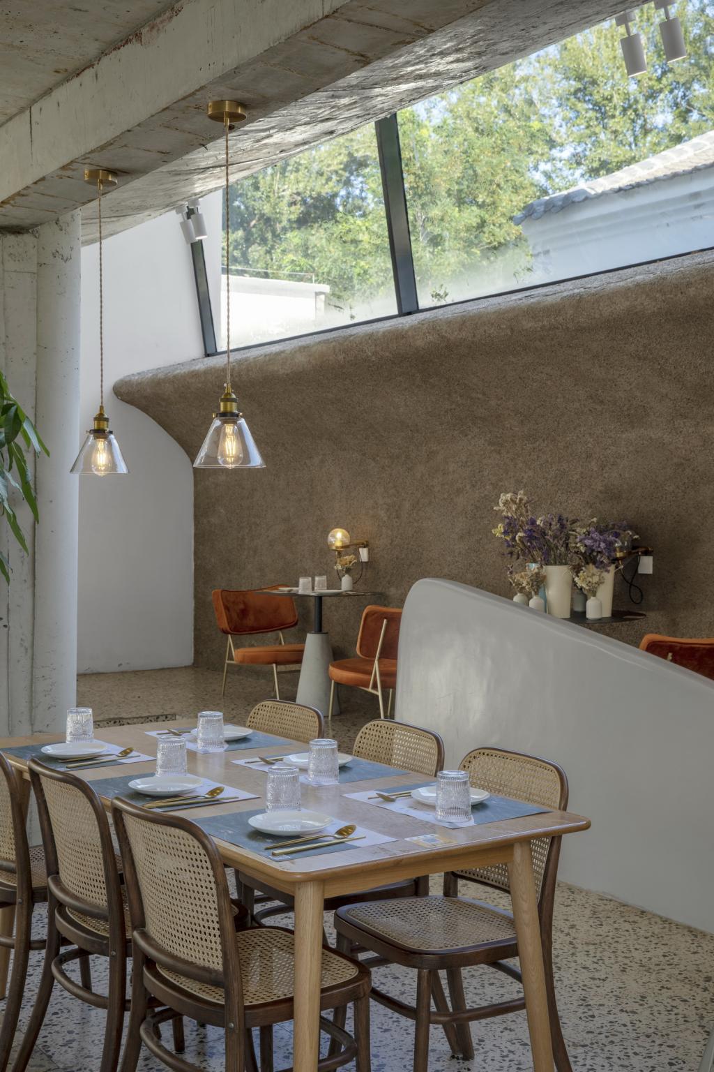 BIM建筑|右蔦乡村庭院餐厅,延庆 / 阿穆隆设计工作室 BIM建筑|右蔦乡村庭院餐厅,延庆 / 阿穆隆设计工作室