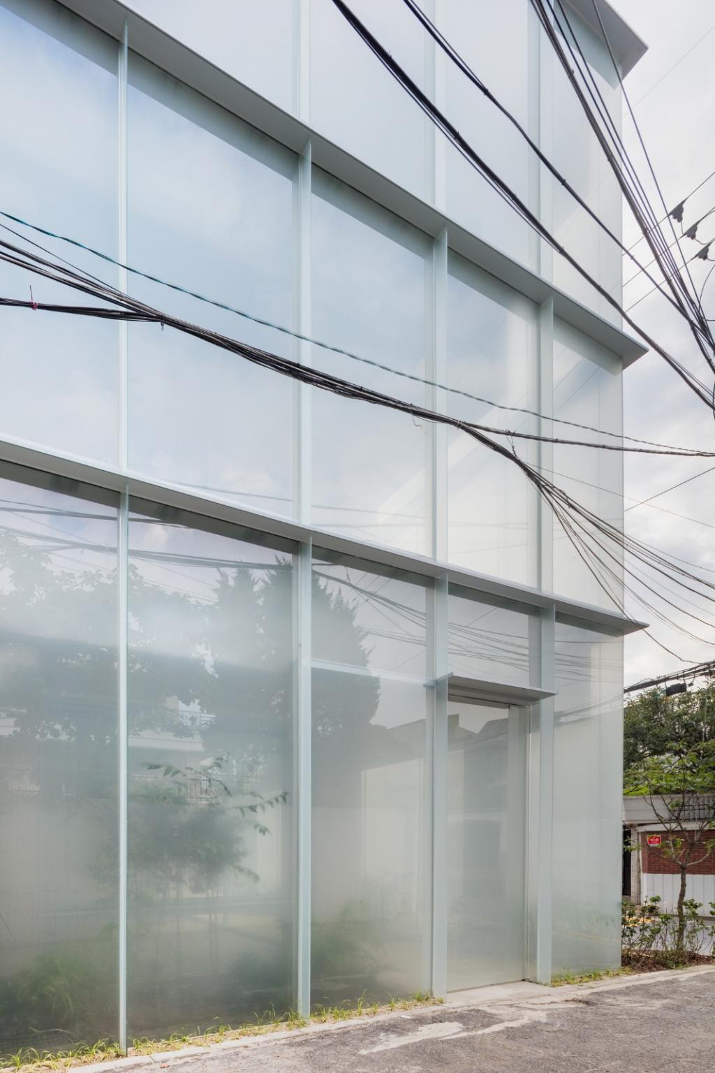 BIM建筑|thisisneverthat 时装工作室 / FHHH FRIENDS BIM建筑|thisisneverthat 时装工作室 / FHHH FRIENDS