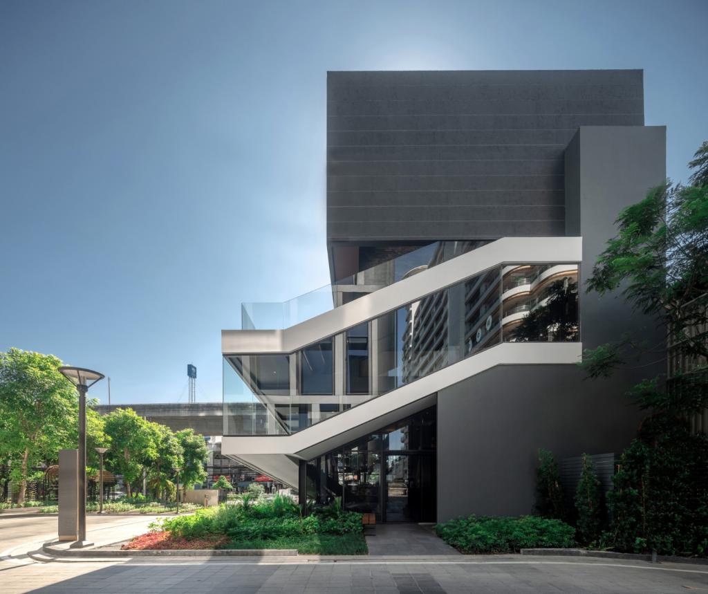 BIM建筑|Chia Tai 农场餐厅 / ForX Design Studio BIM建筑|Chia Tai 农场餐厅 / ForX Design Studio